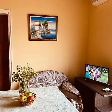 Apartment Endless Green: Feel Free And Cozy In Nature *
